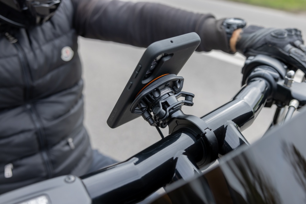 Увеличенное крепление на трубчатый руль мотоцикла ПРО Quad Lock® Motorcycle Handlebar Mount PRO Larg